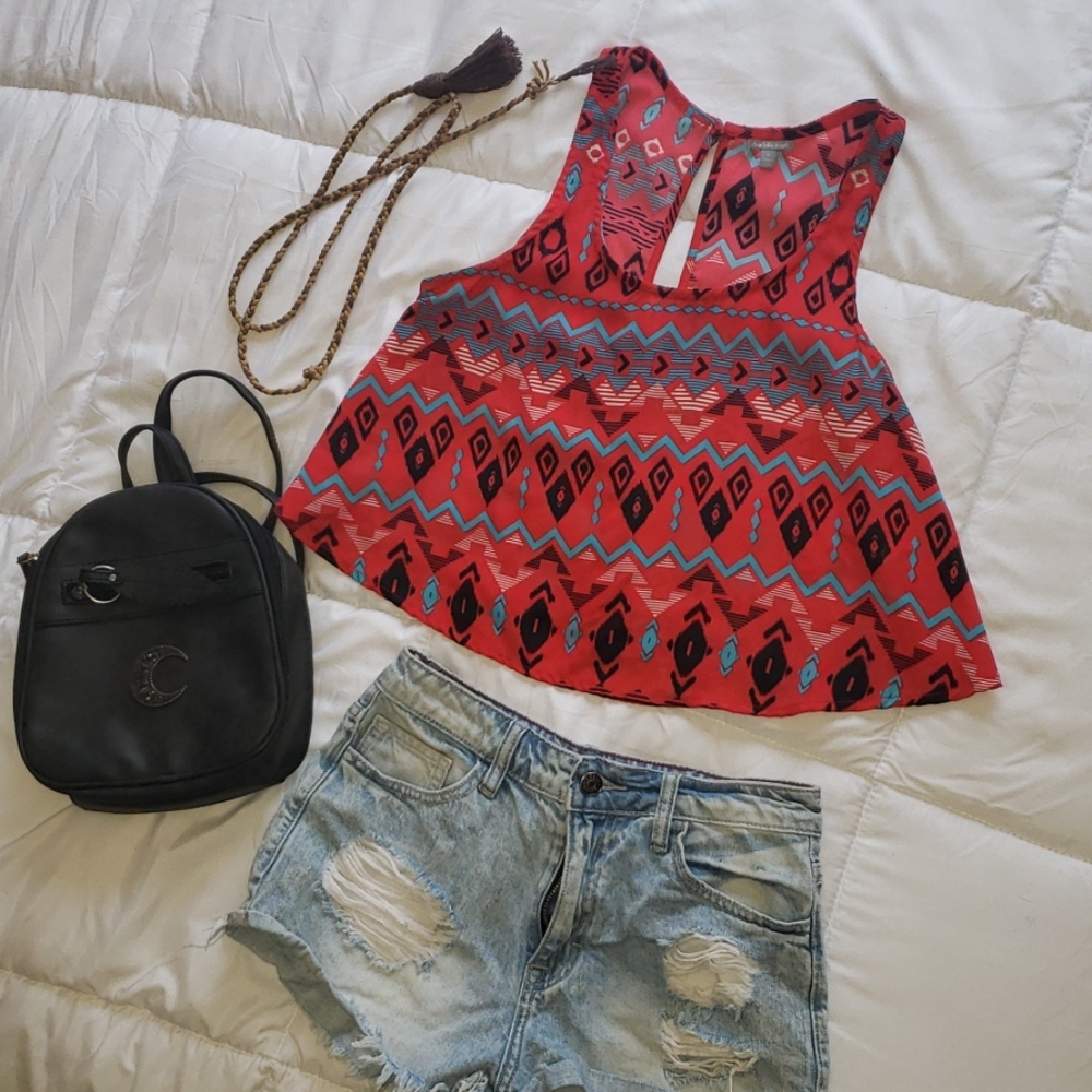 Tribal red cami